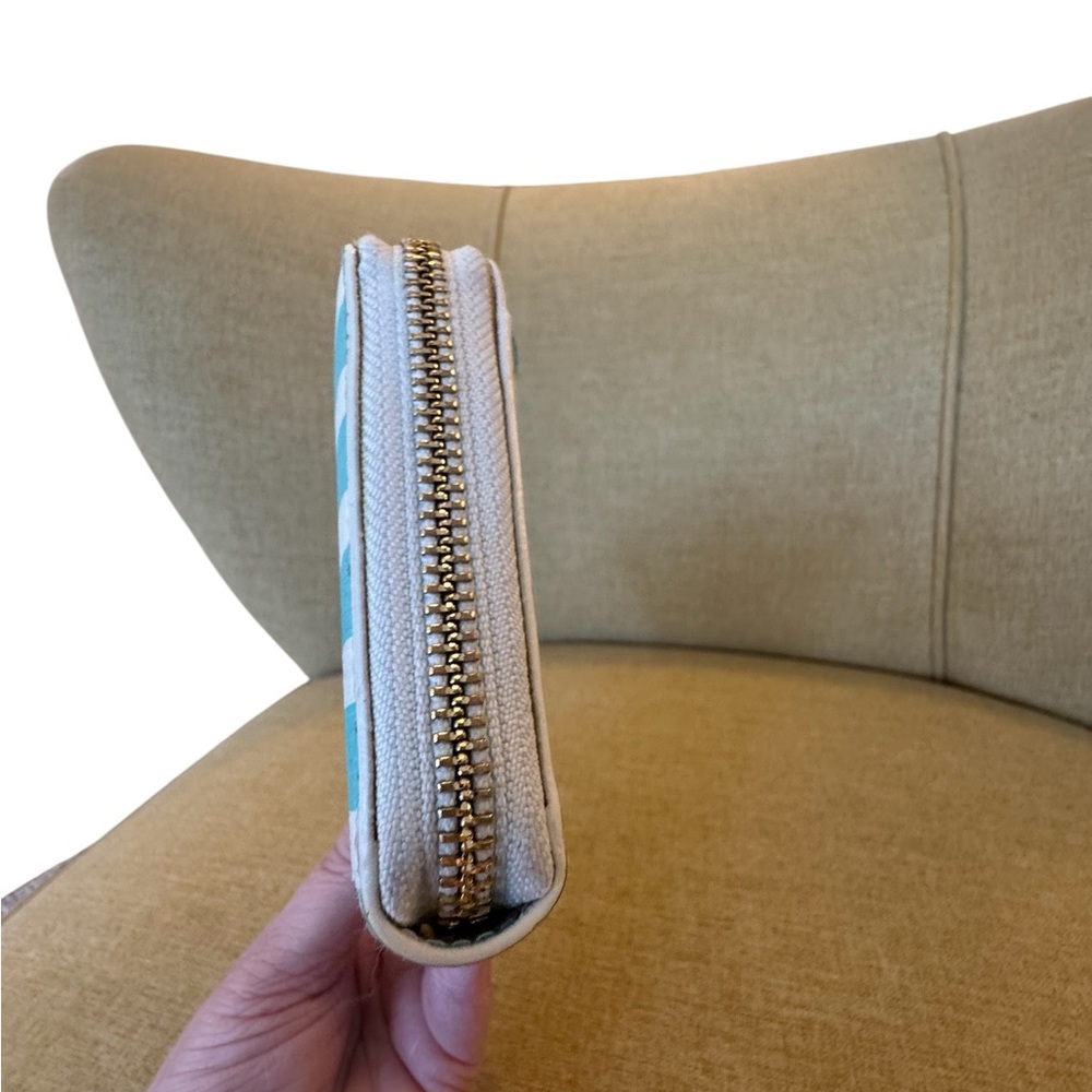 Kate Spade Continental Zippy Wallet w/ Storybook Lining - Picture 6 of 11